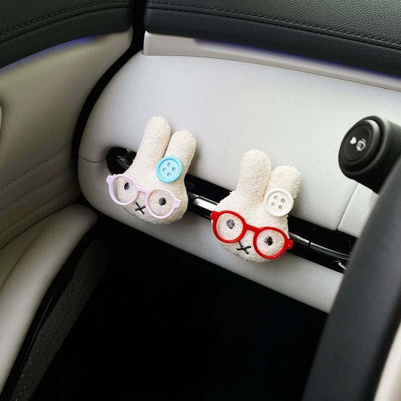Lindo conejo con gafas, clip p - Car Air Freshener Vent reseña y precio
